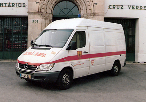 2005 - Ambulância Mercedes